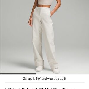 ISO Lululemon Utilitech Relaxed-Fit Mid-Rise Trouser Size 2